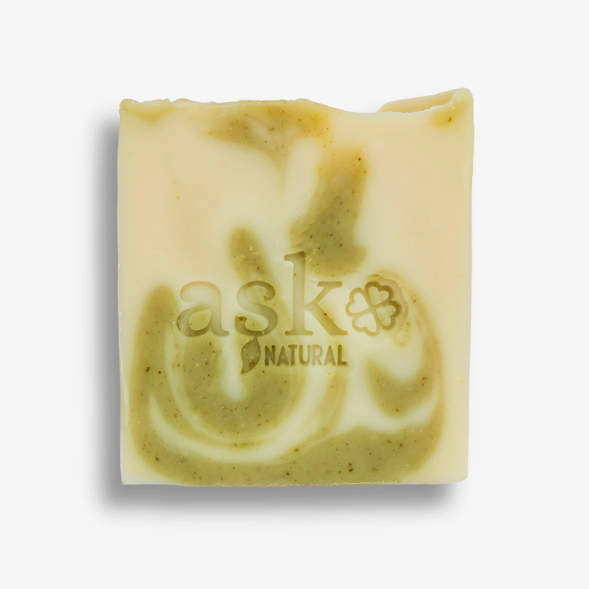 Handgemachte Aloe Vera Seife 100g von ASK Natural für empfindliche und gereizte Haut, Vorderansicht auf weißem Hintergrund.