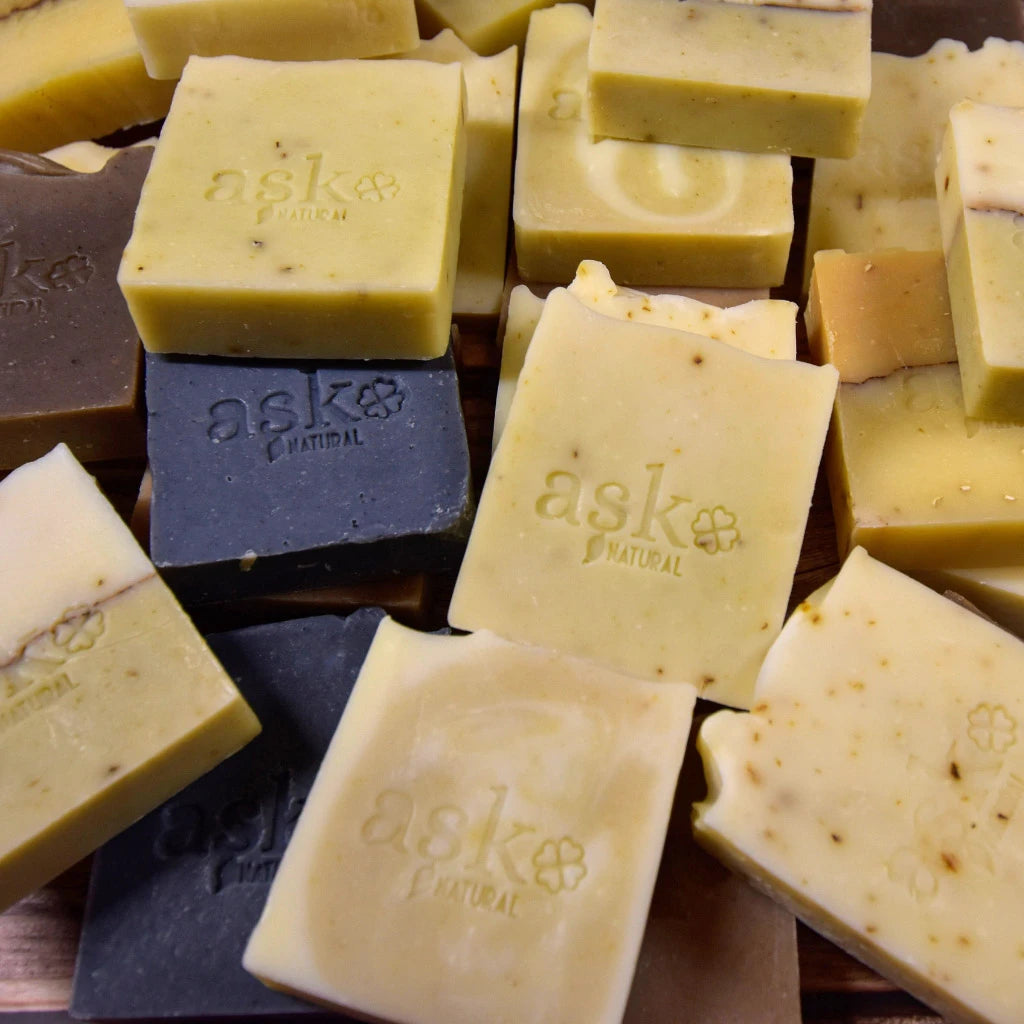 Handgemachte Naturseifen von ASK Natural - traditionelle Seifen aus Olivenöl – natürliche Pflege für Gesicht, Körper und Haare. Seifen ohne Palmöl.