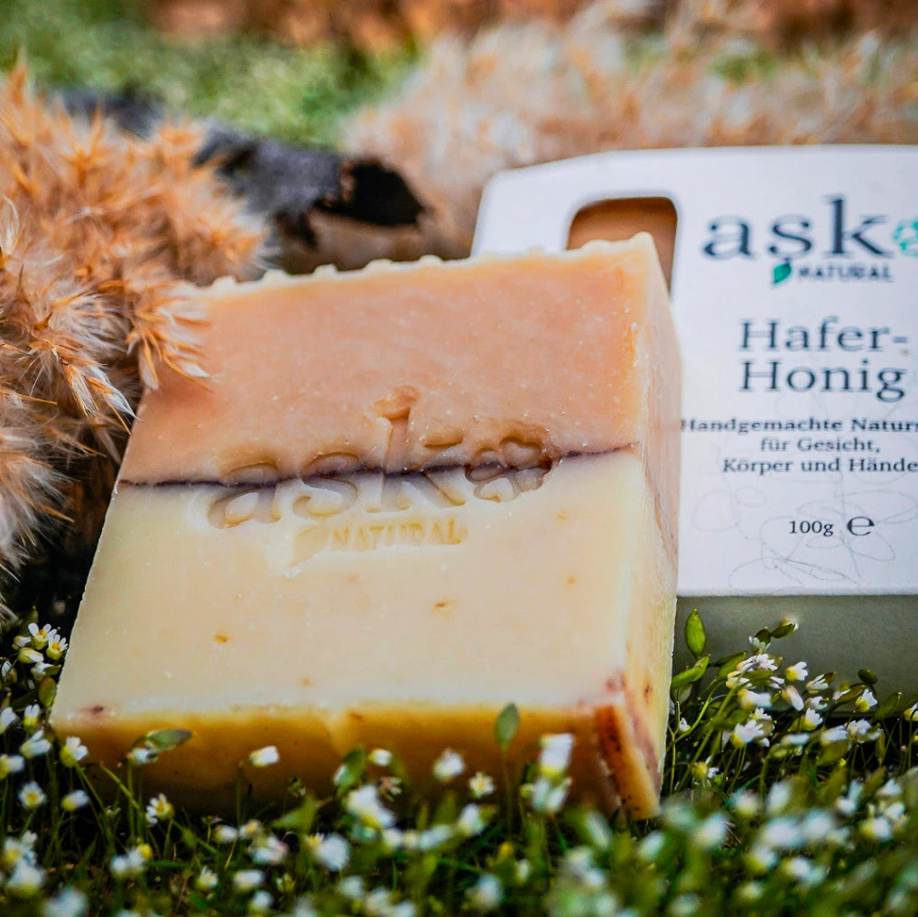 Hafer-Honig Naturseife von ASK Natural – handgemachte Seife mit beruhigender Pflegewirkung bei gereizter haut - Seife ohne Palmöl.