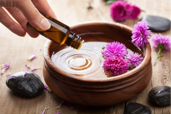 Ätherische Öle – Duftkomposition der traditionellen Hamam-Seife von ASK Natural. Belebend, reinigend und wohltuend für Haut und Sinne.
