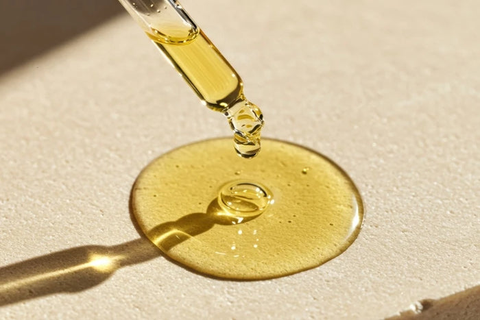 Rizinusöl – natürlicher Bestandteil der ASK Natural Seifen. Sorgt für cremigen Schaum, pflegt und bindet Feuchtigkeit.