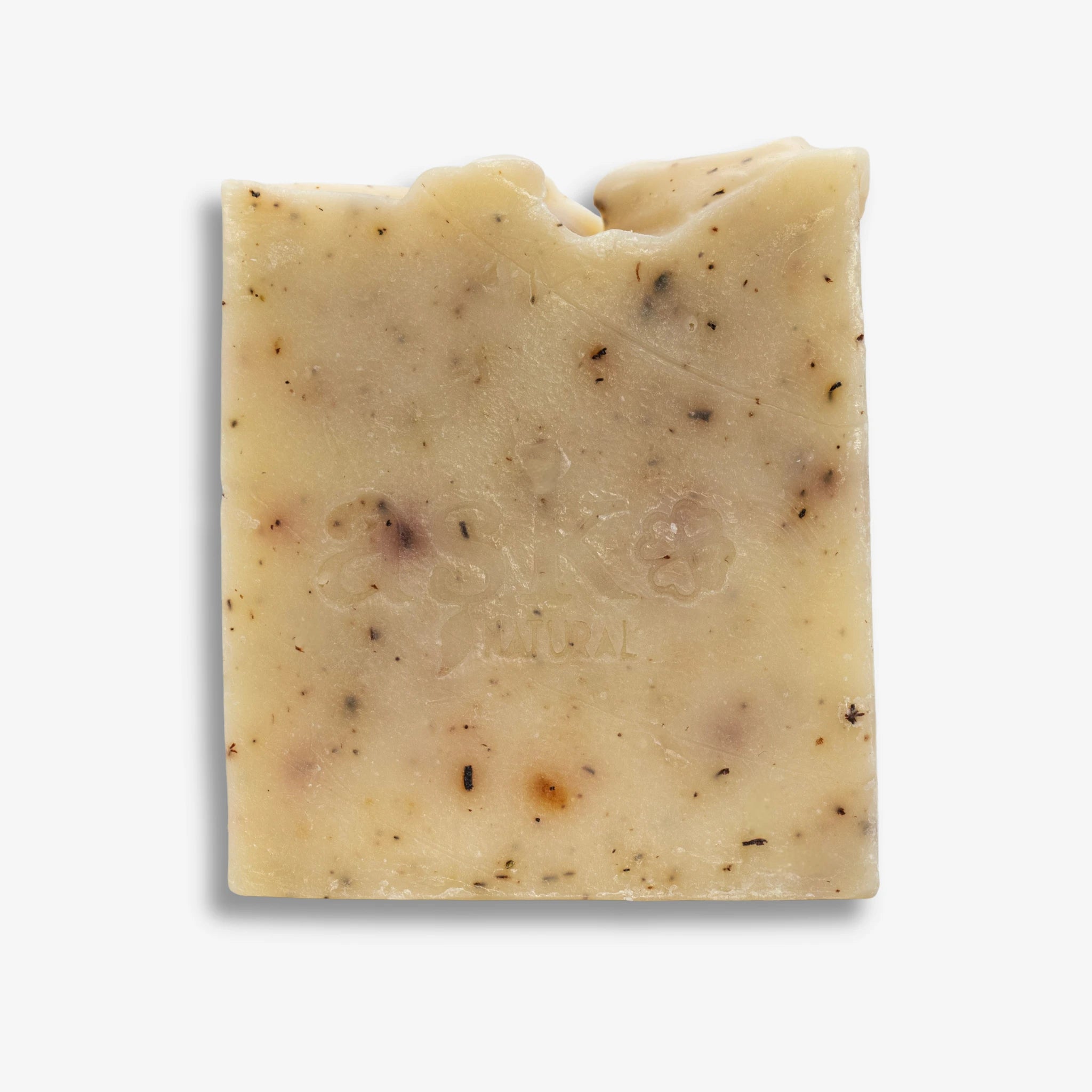 Handgemachte Johanniskrautöl Seife 100g von ASK Natural für empfindliche und beanspruchte Haut, Vorderansicht auf weißem Hintergrund.